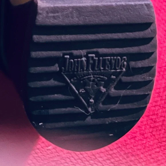 Killer John Fluevog Black Platform Mary Jane’s - Picture 5 of 12